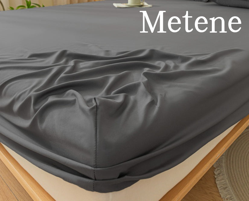 Metene King Fitted Sheet - Hotel Quality Ultra Soft & Breathable Brushed Microfiber Bedding with 14