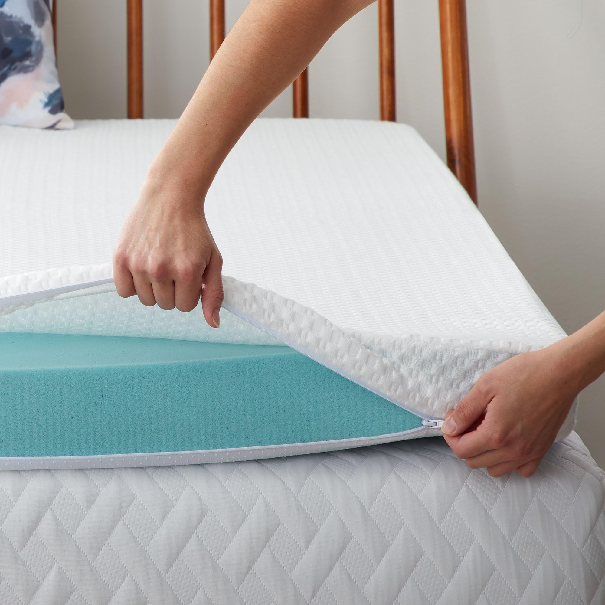 LUCID 3 Inch Gel Infused Memory Foam Mattress Topper with Cover - 5 Zone Pressure Relief - CertiPUR-US Certified Cooling Mattress Pad for Twin Bed - Perfect for Hot Sleepers & Back Pain Relief