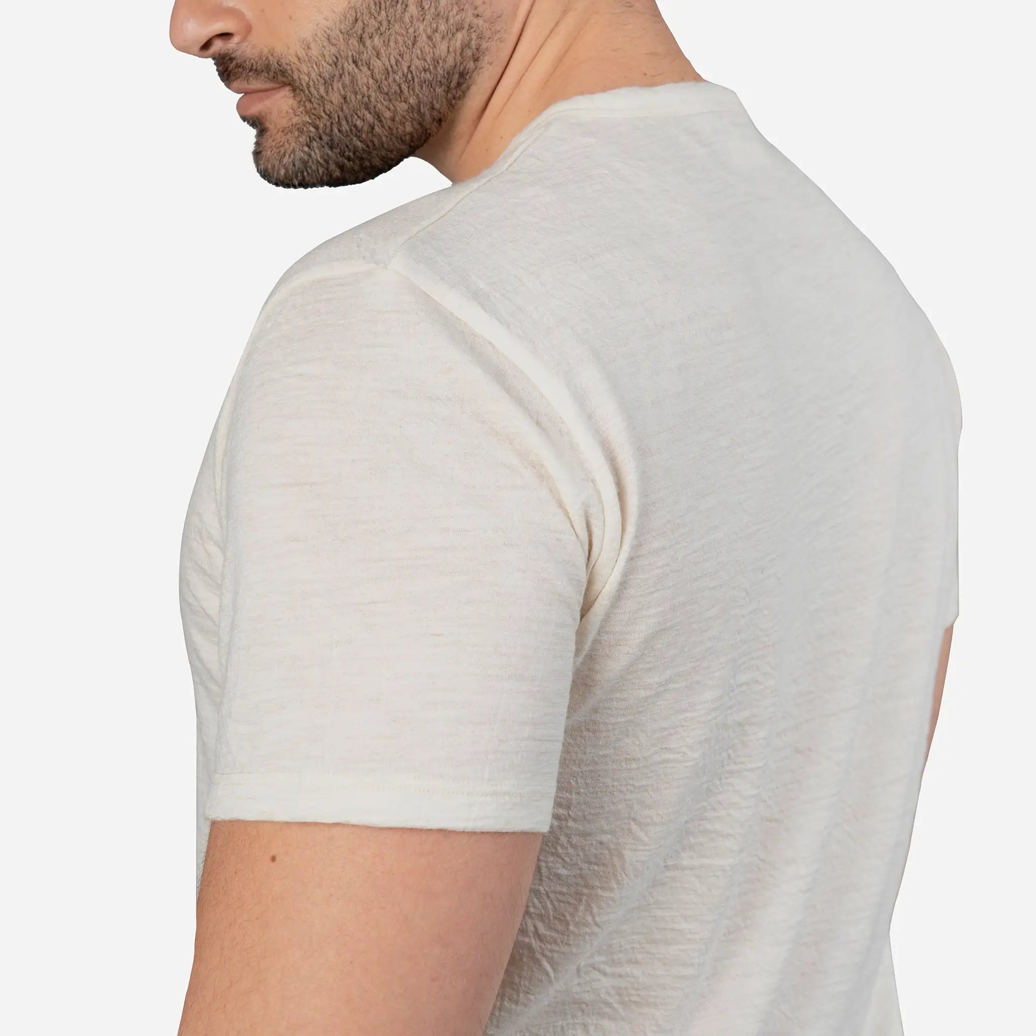 Premium Men's Alpaca Wool T-Shirt - Ultra Lightweight 110g Crew Neck Tee for Outdoor Hiking & Travel Comfort