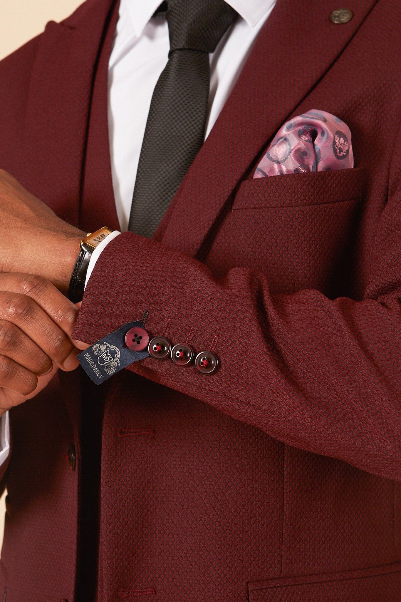 Premium MAX Wine Three Piece Suit for Men - Formal Business Attire & Wedding Outfit - Perfect for Office, Cocktail Parties & Special Events