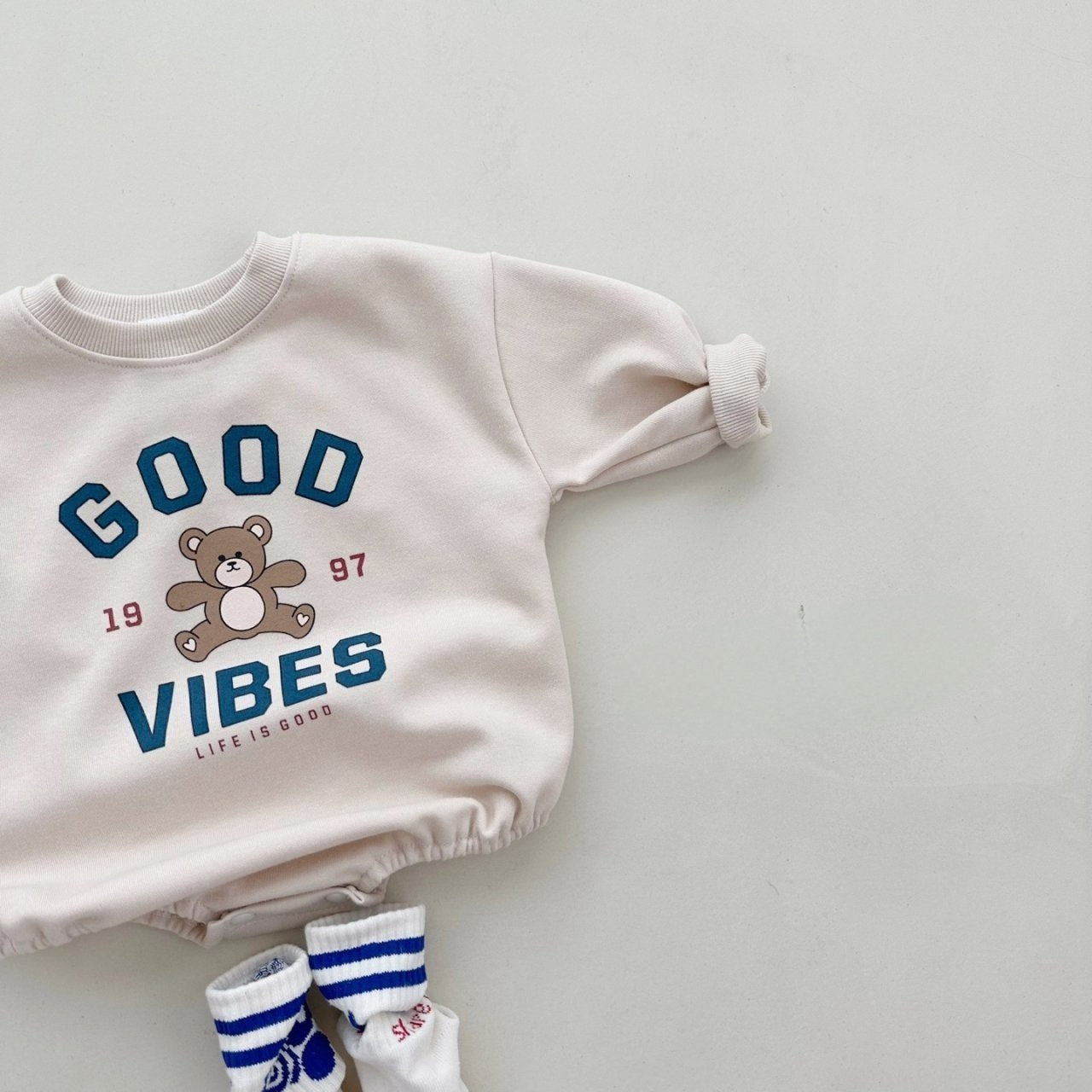 Good Vibes Slogan Romper - Trendy Women's Jumpsuit for Casual Outings & Summer Festivals