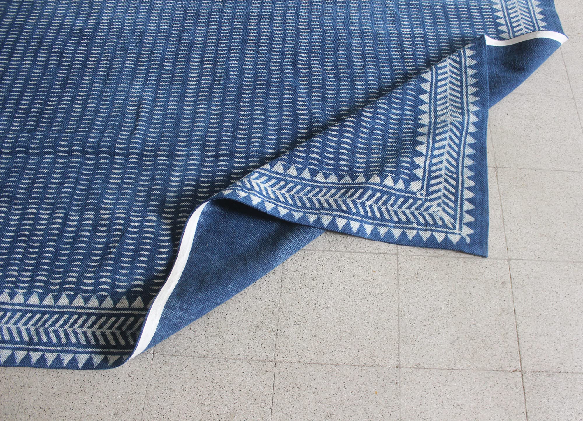 Blue Boho Cotton Rug - Washable Dabu Print Flat Woven Bohemian Tribal Rug with Tassels (6x8 Feet, 180x240 cm) for Kitchen, Bathroom, Bedroom & Hallway - Perfect for Farmhouse, Boho & Tribal Home Decor