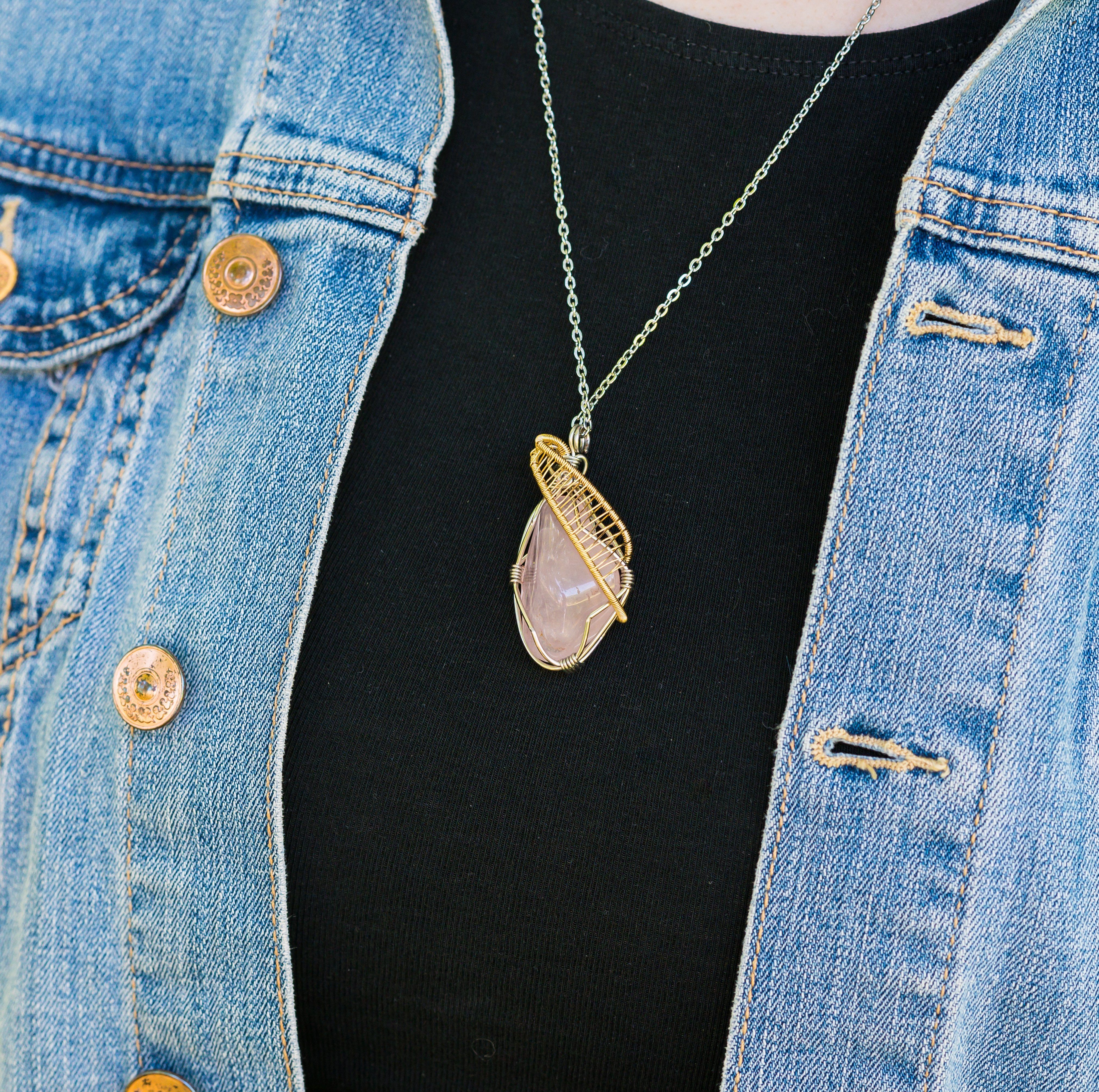 Gold Rose Quartz Crystal Necklace - 14K White Gold/Gold Plated Jewelry for Women | Elegant Gift for Valentine's Day, Anniversary & Special Occasions