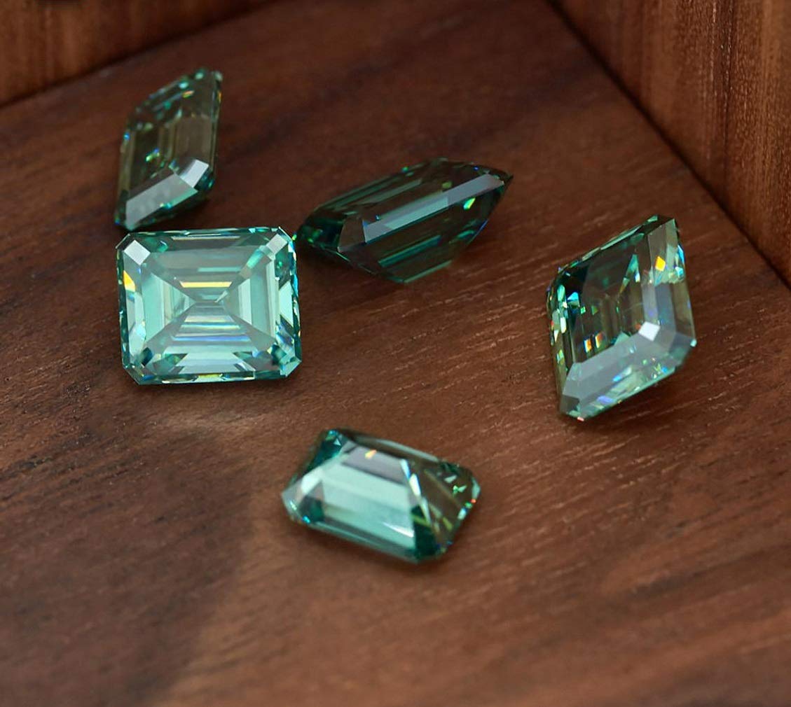 5.00CT Loose Green Moissanite Gemstone - VVS1 Clarity Emerald Cut Brilliant for Vintage Rings, Jewelry Making, Pendants, Earrings & Necklaces | Perfect for Engagement Rings, Wedding Bands & Luxury Watches