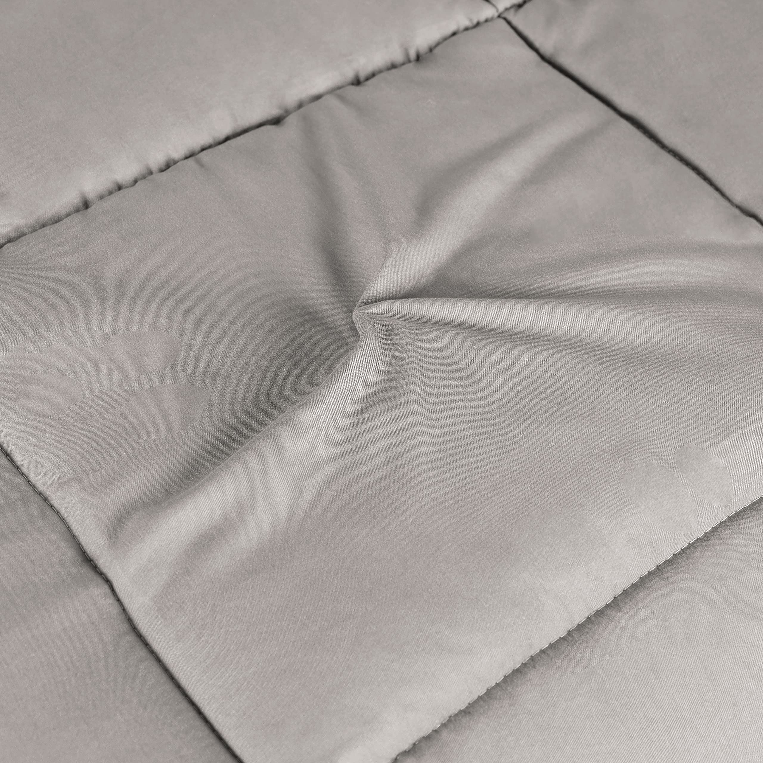 Premium Brushed Microfiber Solid Comforter - Down Alternative Bedding Set, Reversible Medium Weight Fluffy Duvet Insert with Box Quilt Design, Oversized King Blanket in Silver - Perfect for Cozy Bedrooms, Guest Rooms & Luxury Hotel Style Decor