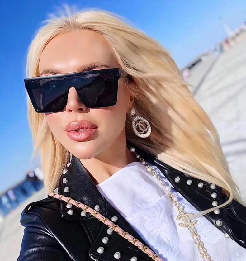 Flat Top Oversized Luxury Sunglasses for Women - UV Protection Fashion Sunglasses - Trendy Oversized Shades for Beach, Driving & Outdoor Activities