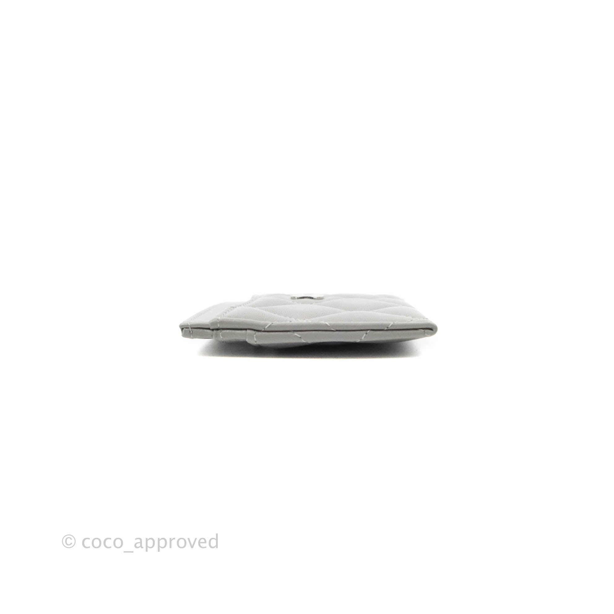 Chanel Classic Flat Card Holder in Grey Lambskin with Silver Hardware - Luxury Compact Wallet for Everyday Use & Travel