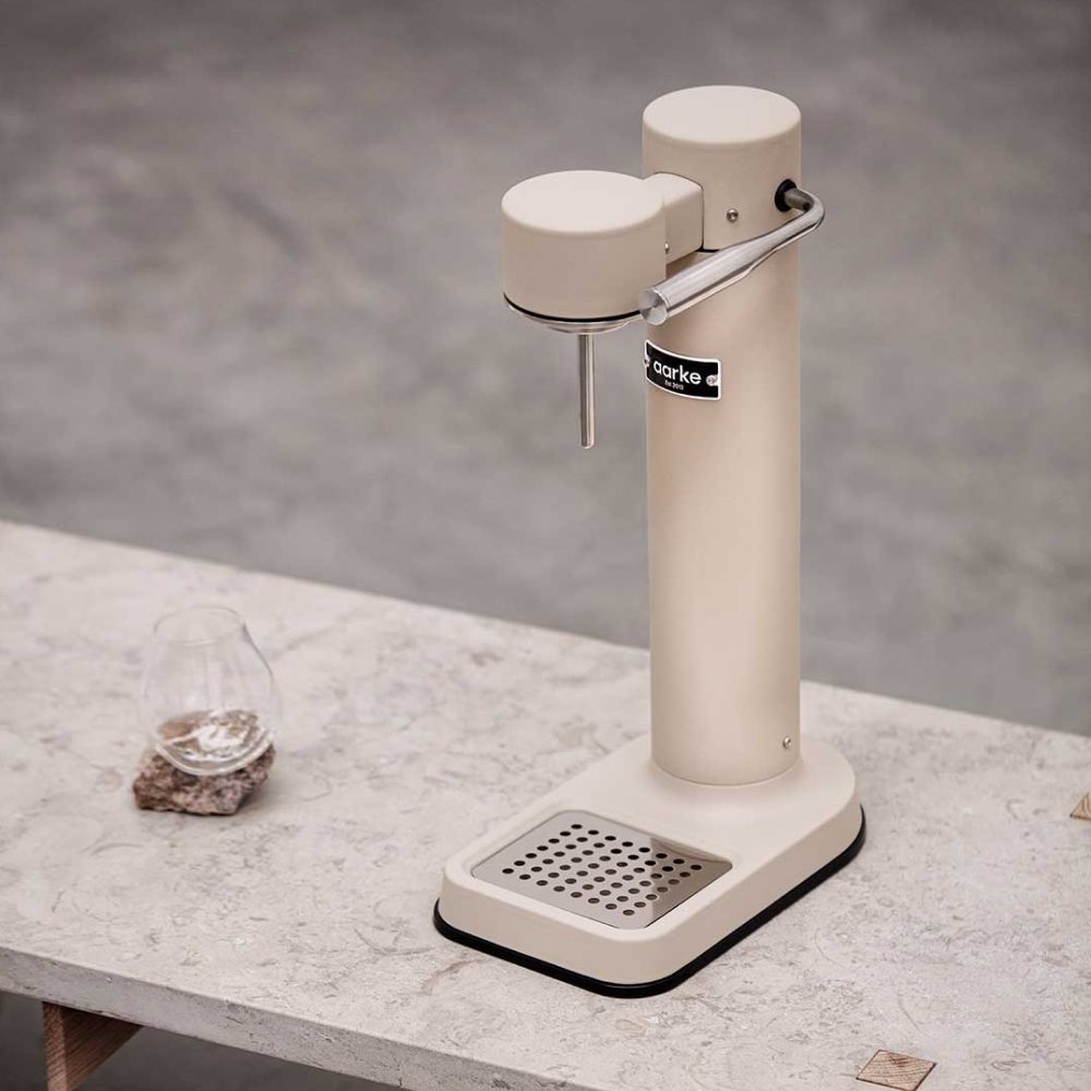 AARKE Carbonator 3 Soda Maker - Premium Home Carbonation System for Sparkling Water & Drinks | Perfect for Kitchen, Office & Entertaining