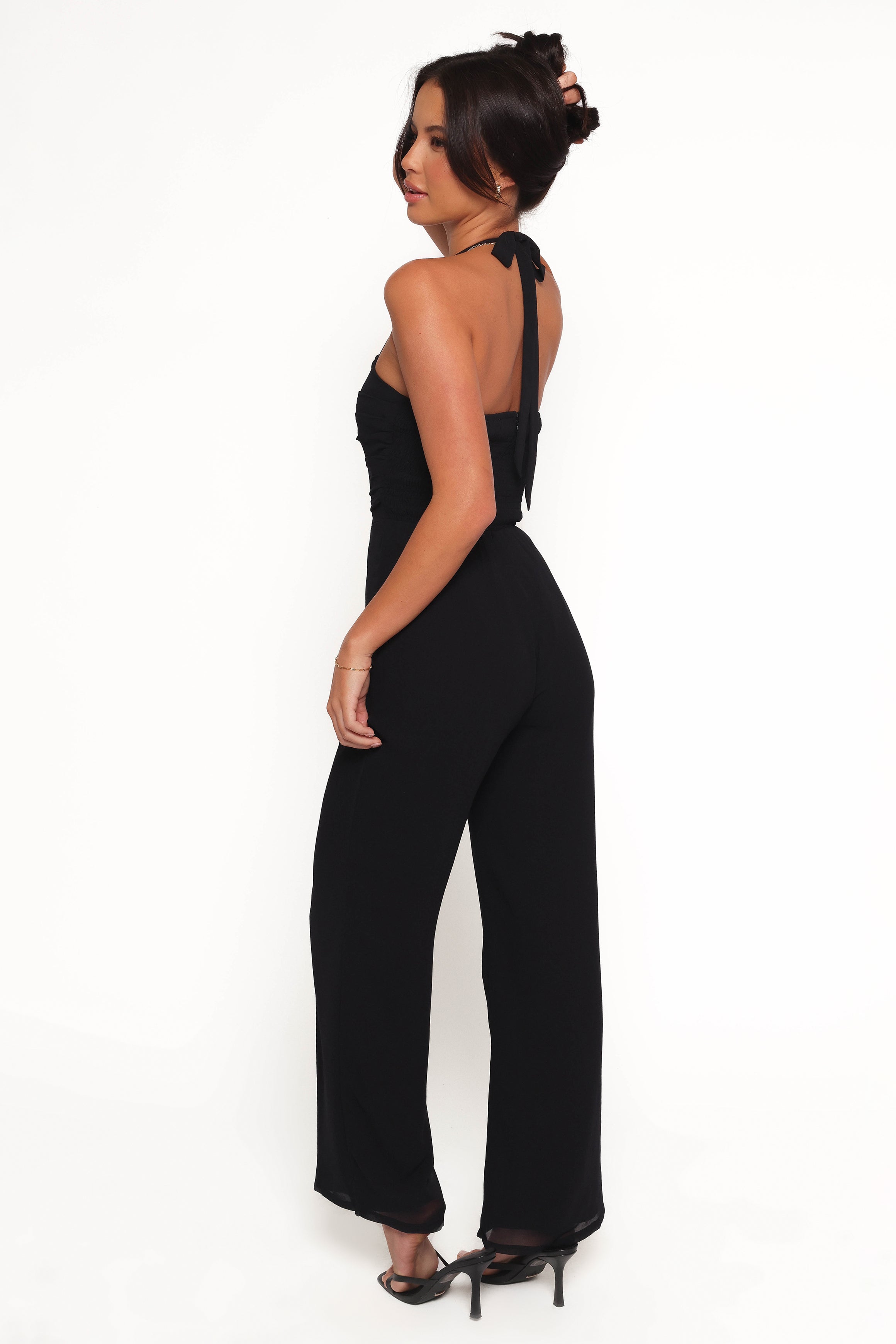 Amhran Halter Jumpsuit for Women - Black Sleeveless Romper | Perfect for Summer Outfits, Beach Vacations & Night Out Parties
