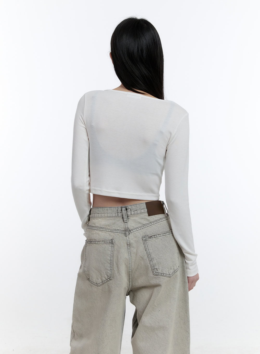 Essential Slim Fit Long Sleeve Crop Top for Women - CJ520 - Perfect for Layering, Casual Outfits & Everyday Wear