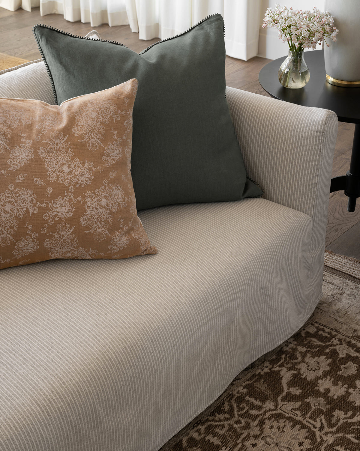 Premium Pennywood Pillow Cover - Soft & Breathable Linen Fabric - 18x18 Inches - Perfect for Sofa, Bed & Home Decor - Washable & Durable