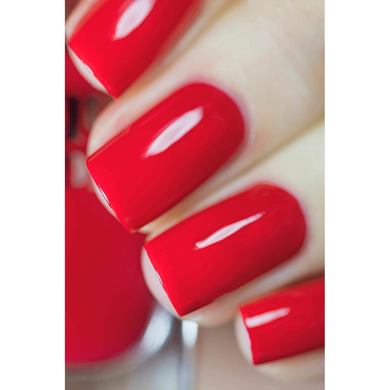 Cirque Colors Strawberry Fields Nail Polish - 0.37 oz Vegan & Cruelty-Free Nail Lacquer - Long Lasting Gel-Like Shine for Manicures & Pedicures