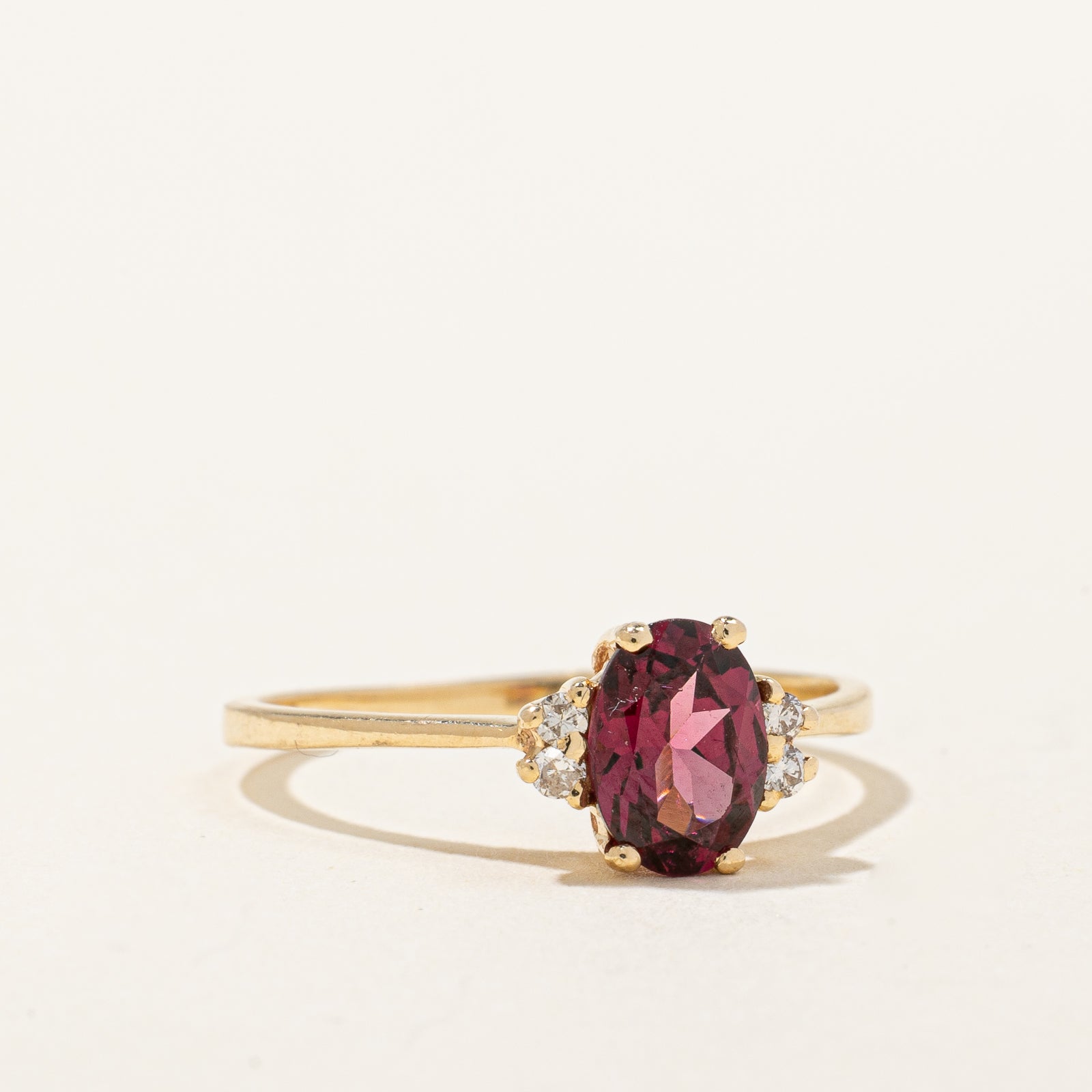 Exquisite 0.90ct Rhodolite Garnet & 0.04ct Diamond Ring - Size 6.25 | Vintage Inspired Jewelry for Women | Perfect for Anniversary, Engagement & Special Occasions