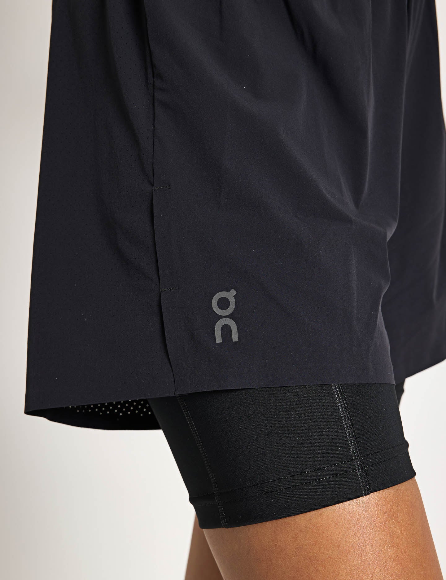 High-Performance 2-in-1 Running Shorts for Men - Breathable Black Athletic Shorts with Built-in Liner - Perfect for Gym, Jogging & Outdoor Workouts