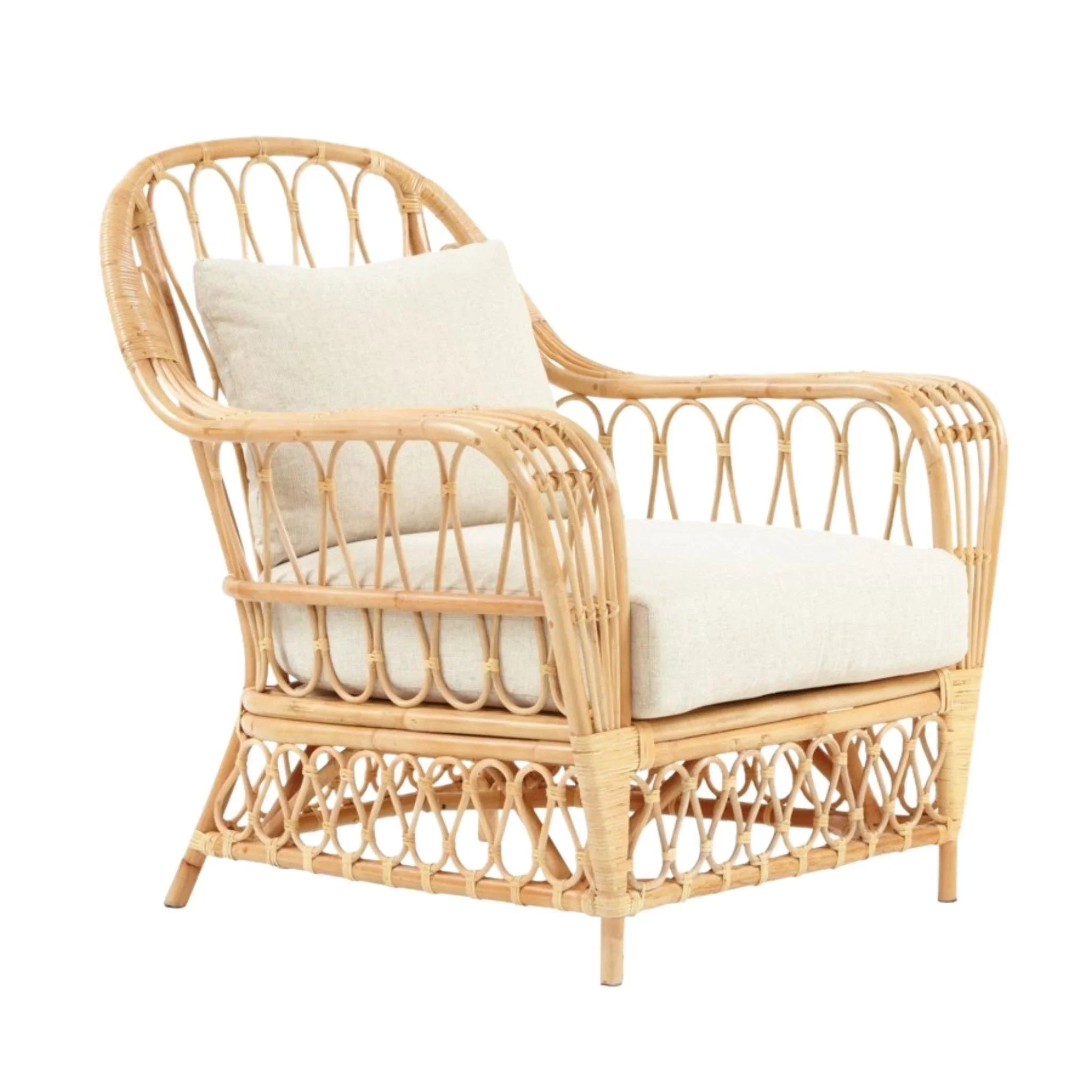 Bar Harbor Natural Rattan Club Chair with Cream Cushion - Comfortable Wicker Lounge Chair for Living Room, Patio, or Sunroom - Perfect for Relaxing and Entertaining