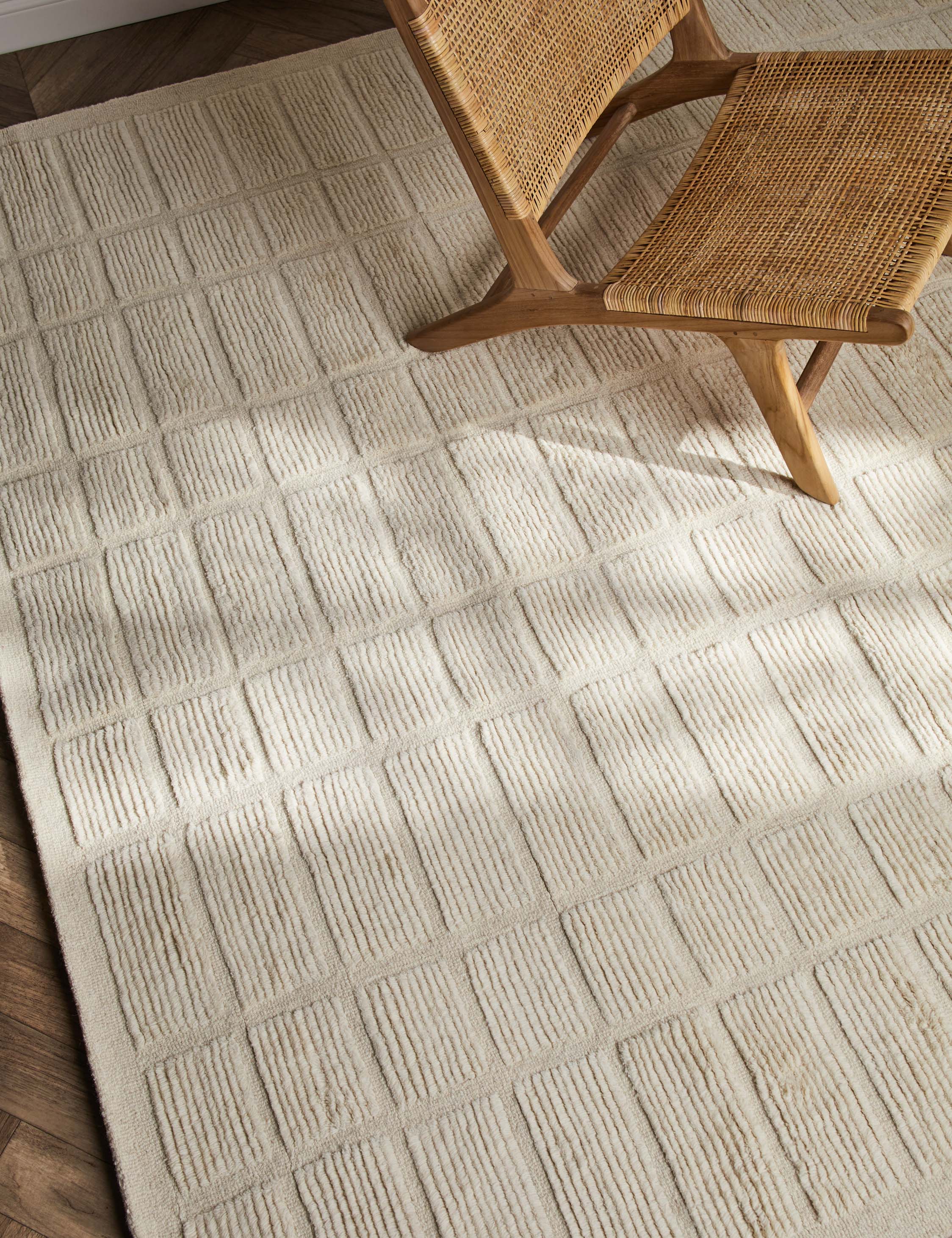 Geller Hand Tufted Wool Rug Swatch 12x12 Inches - Premium Quality Sample for Home Decor, Living Room, Bedroom & Office - Soft & Durable Area Rug Testing Piece