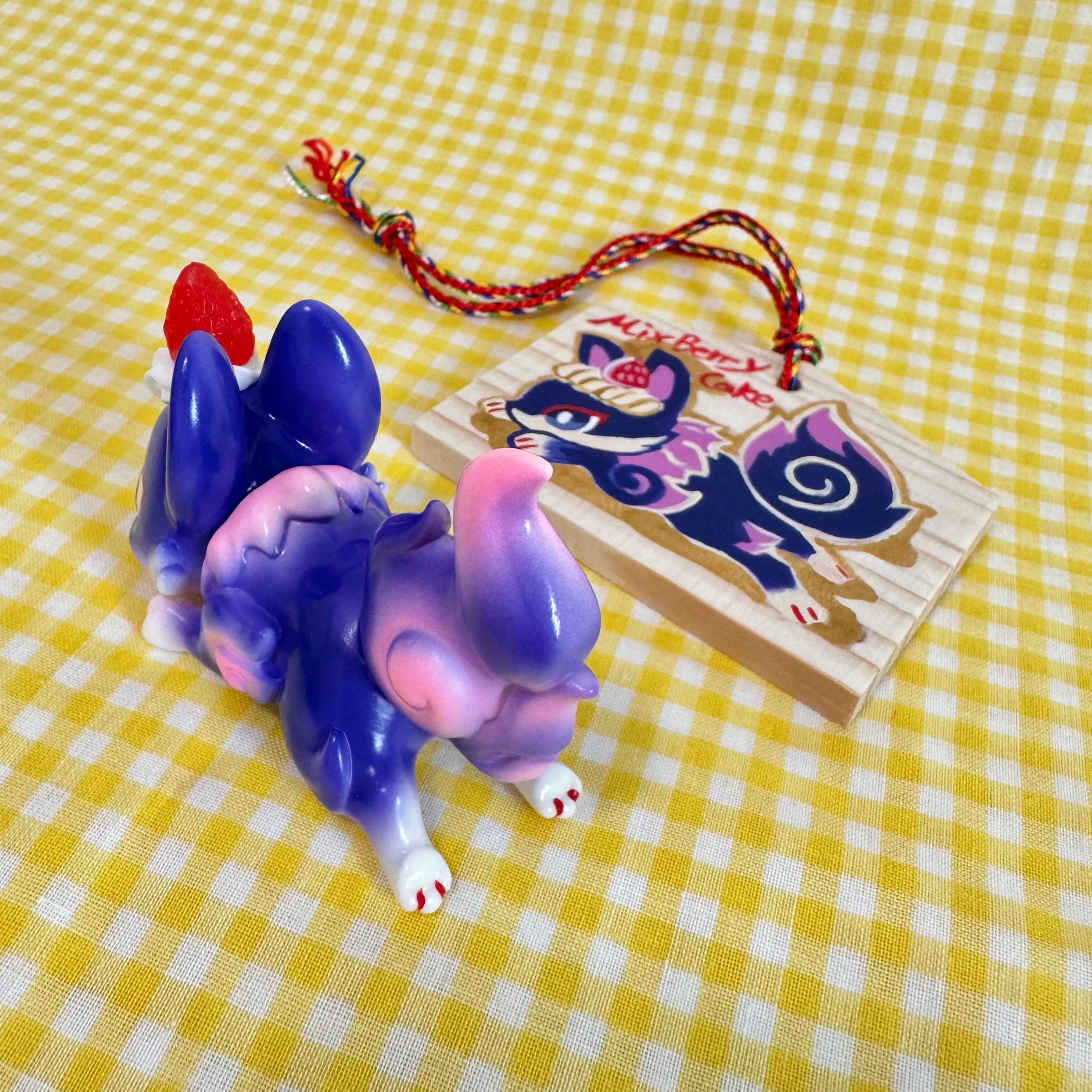 Little Sleeping Fox Mixed Berry Cheesecake by Genkosha - Delicious Japanese Dessert for Parties, Gifts & Special Occasions