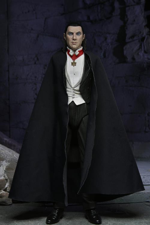 Universal Monsters Ultimate Dracula (Transylvania) Action Figure - Collectible Horror Movie Character for Halloween Decor & Display