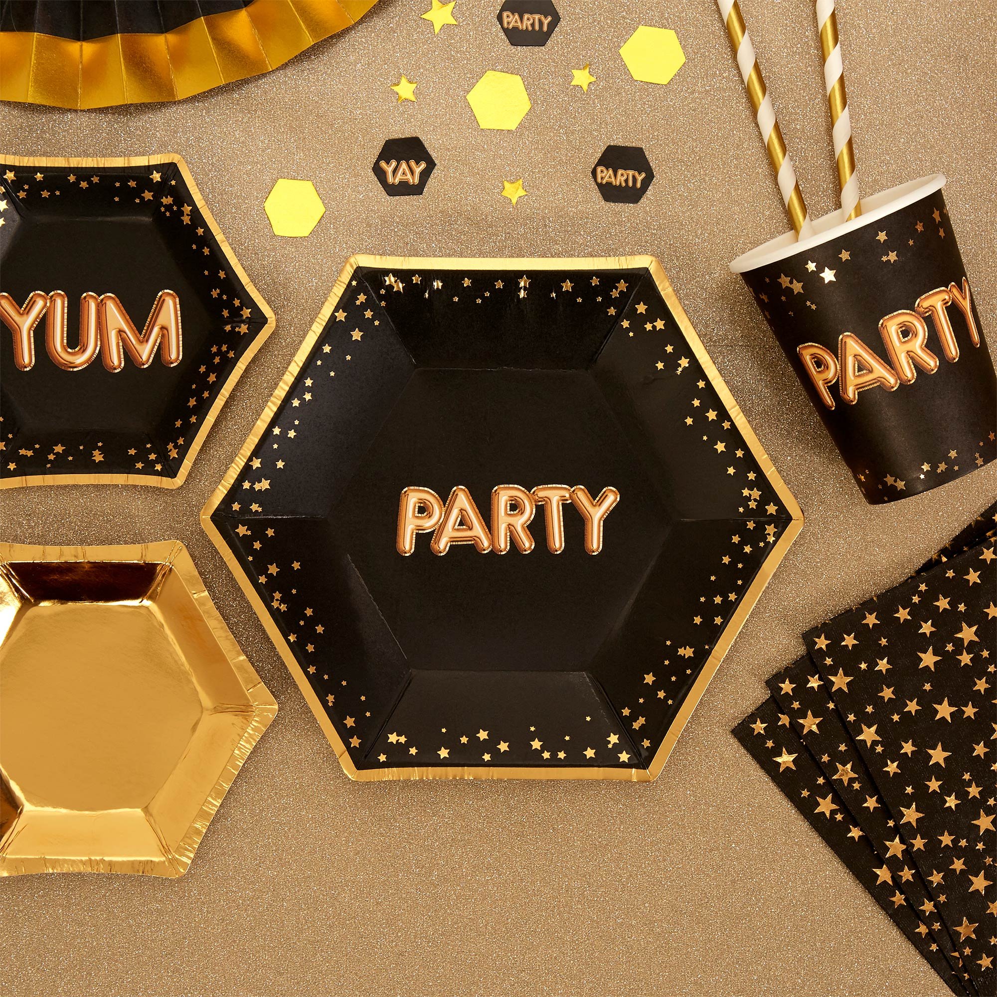 Neviti 773277 Glitz and Glamour Party Paper Plates - 8.5 Inch Black & Gold Disposable Dinnerware for Birthday, Wedding, Anniversary & Holiday Celebrations