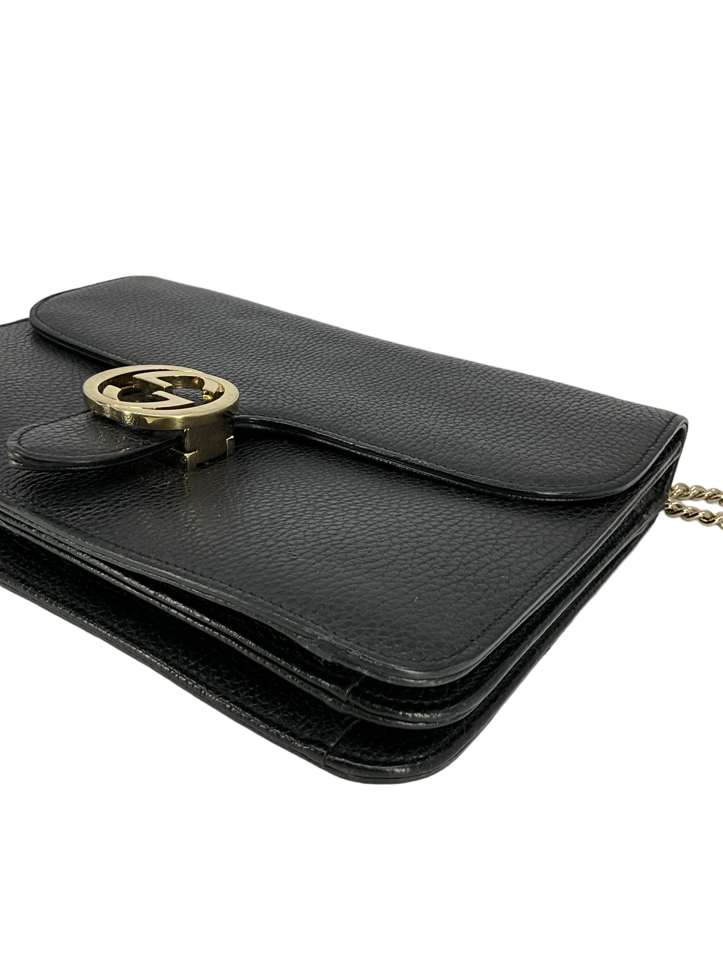 Gucci GG Interlocking Medium Dollar Leather Shoulder Bag for Women - Luxury Designer Handbag for Work, Travel & Evening Events