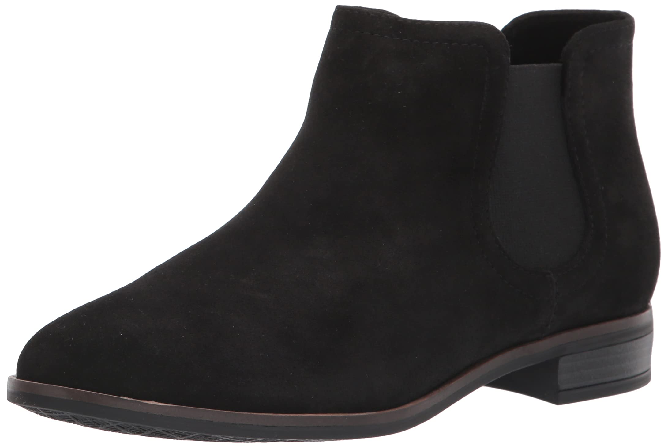 Clarks Women's Trish Chelsea Boots - Comfortable Ankle Boots for Women, Slip-On Fashion Booties with Cushioned Insoles | Perfect for Work, Casual Outfits & Fall Winter Wardrobe