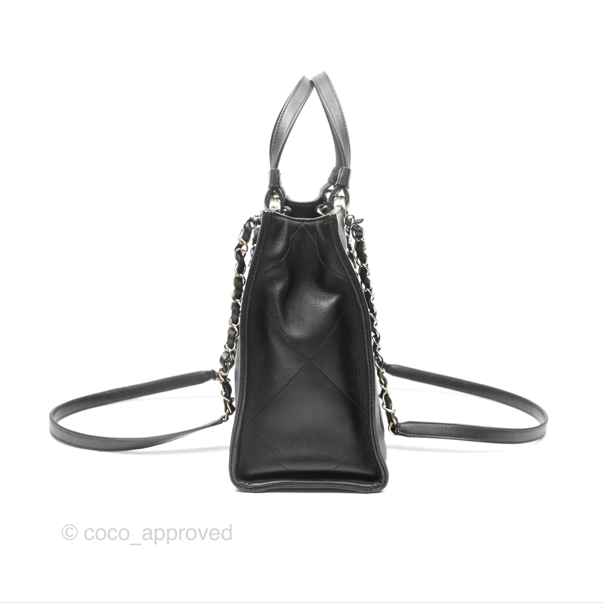 Chanel CC Zipped Shopping Tote Bag in Calfskin Leather with Gold Hardware - Luxury Handbag for Women, Perfect for Work, Travel & Everyday Use
