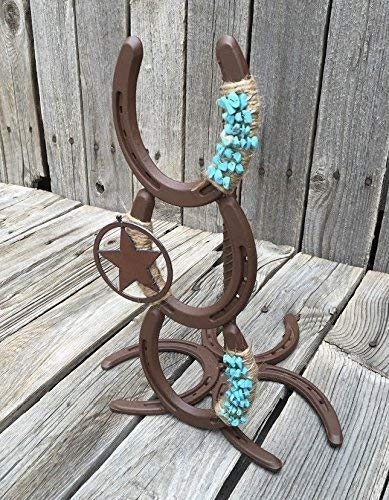 Sturdy Horseshoe Paper Towel Holder - Rustic Farmhouse Kitchen Decor for Countertop or Wall Mount - Perfect for Kitchen, Bathroom, or RV Use