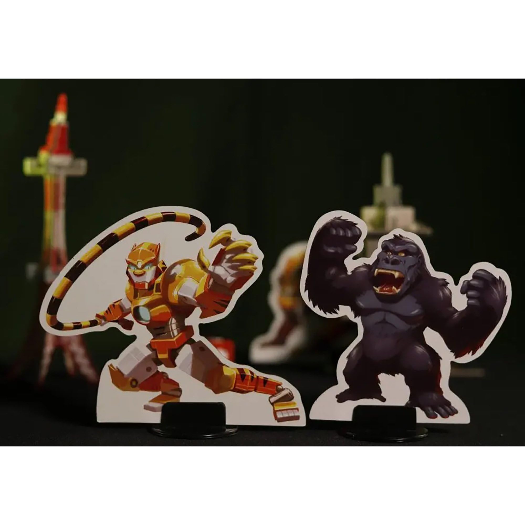 IELLO Monster Pack King Kong Expansion - Strategy Board Game for 2-6 Players | 30 Min Playtime | Ages 8+ | Adds King Kong Character | Perfect for Family Game Nights & Strategy Lovers