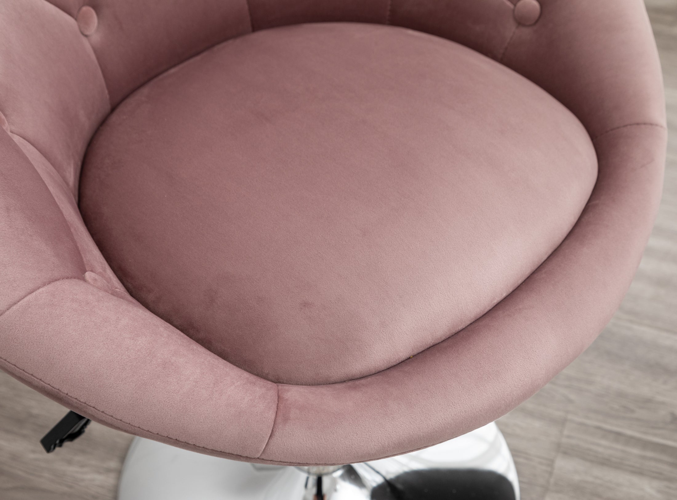 Roundhill Furniture Noas Velvet Upholstered Tufted Back Swivel Accent Chair - Modern Living Room Lounge Chair for Home Office, Bedroom & Reading Nook