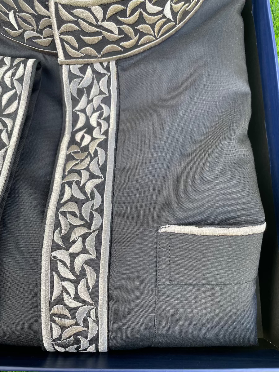 Men's Black Saudi Thobe with Silver Embroidery - Traditional Arabic Islamic Robe for Eid, Wedding & Special Occasions