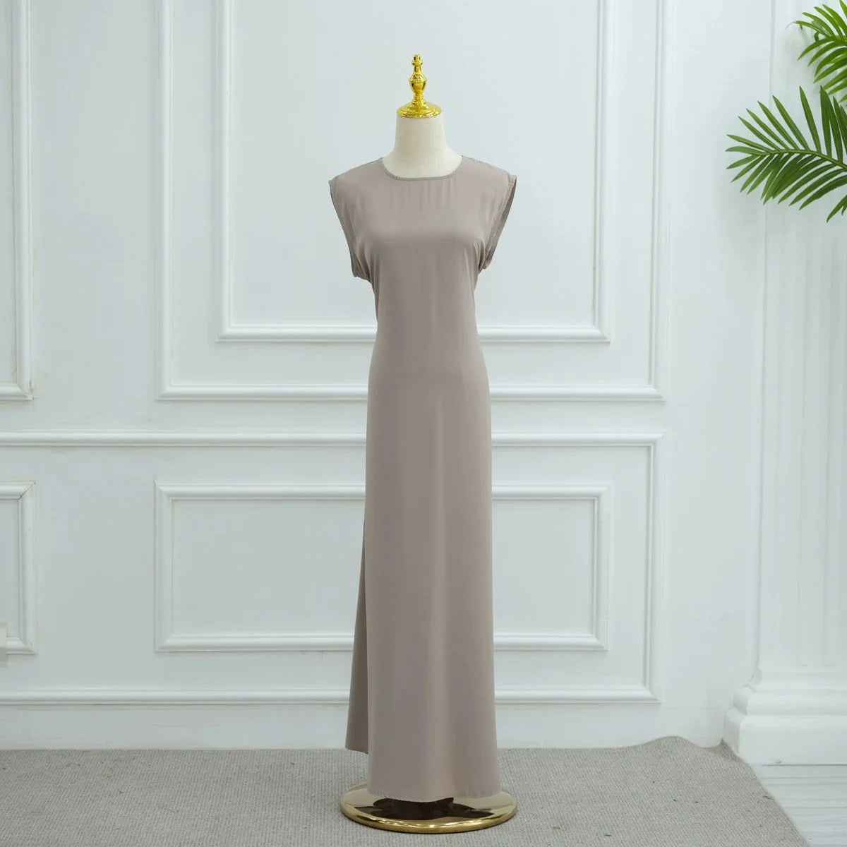 Urgarment Back Strap Nida Sleeveless Slip Dress - Seamless Invisible Underdress for Women, Perfect for Wedding Gowns, Evening Dresses & Formal Wear #251003