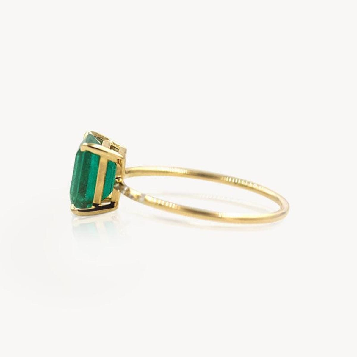 Stunning 14K Gold Large Starry Emerald Ring for Women - Elegant Statement Jewelry for Parties, Weddings & Special Occasions