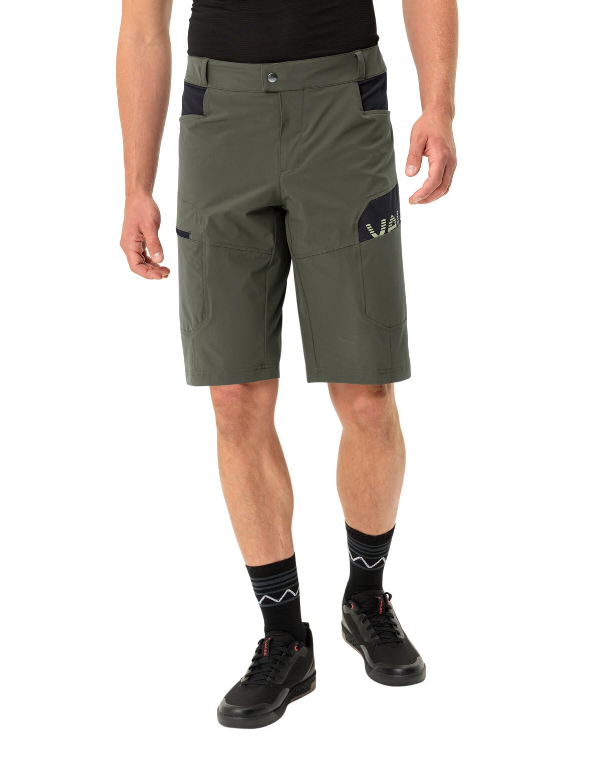 VAUDE Men's Altissimo Shorts III - Lightweight Hiking & Outdoor Adventure Shorts for Men - Perfect for Camping, Trekking & Travel