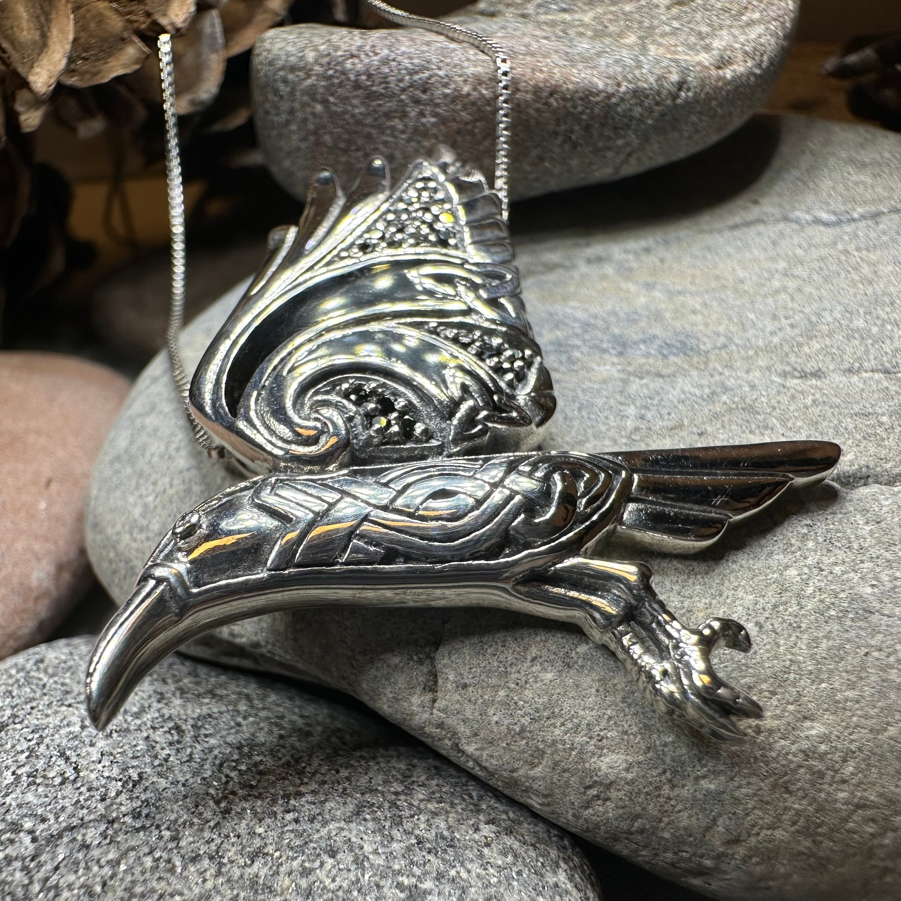 Celtic Raven Necklace - Ashild Viking Jewelry for Women, Handmade Norse Pagan Pendant with Adjustable Chain - Perfect for LARP, Cosplay, and Medieval Fashion