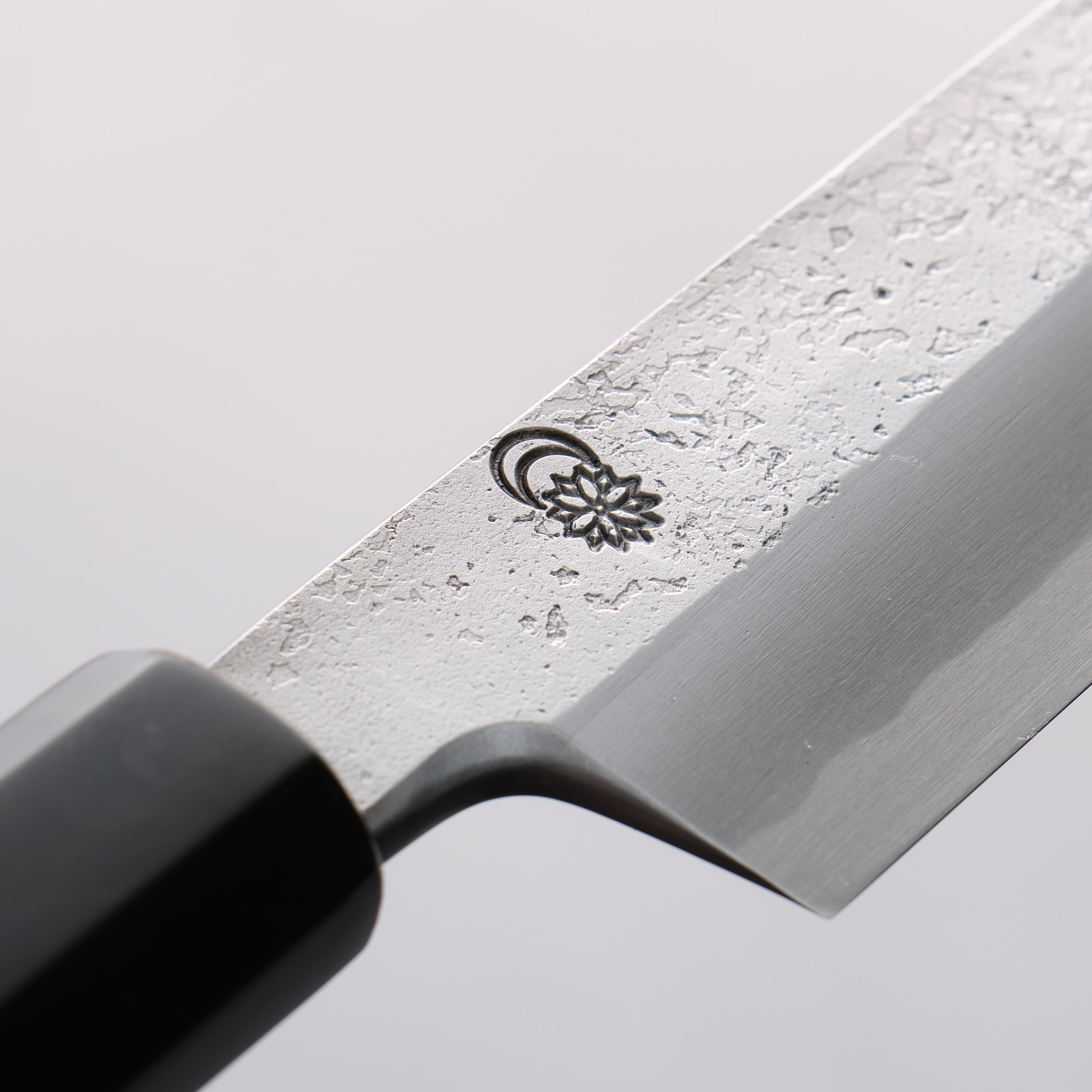 Premium Kikuzuki White Steel No.2 Nashiji Yanagiba 300mm Sushi Knife - Magnolia Wood Handle - Professional Japanese Sashimi & Sushi Chef Knife for Precision Cutting & Food Presentation