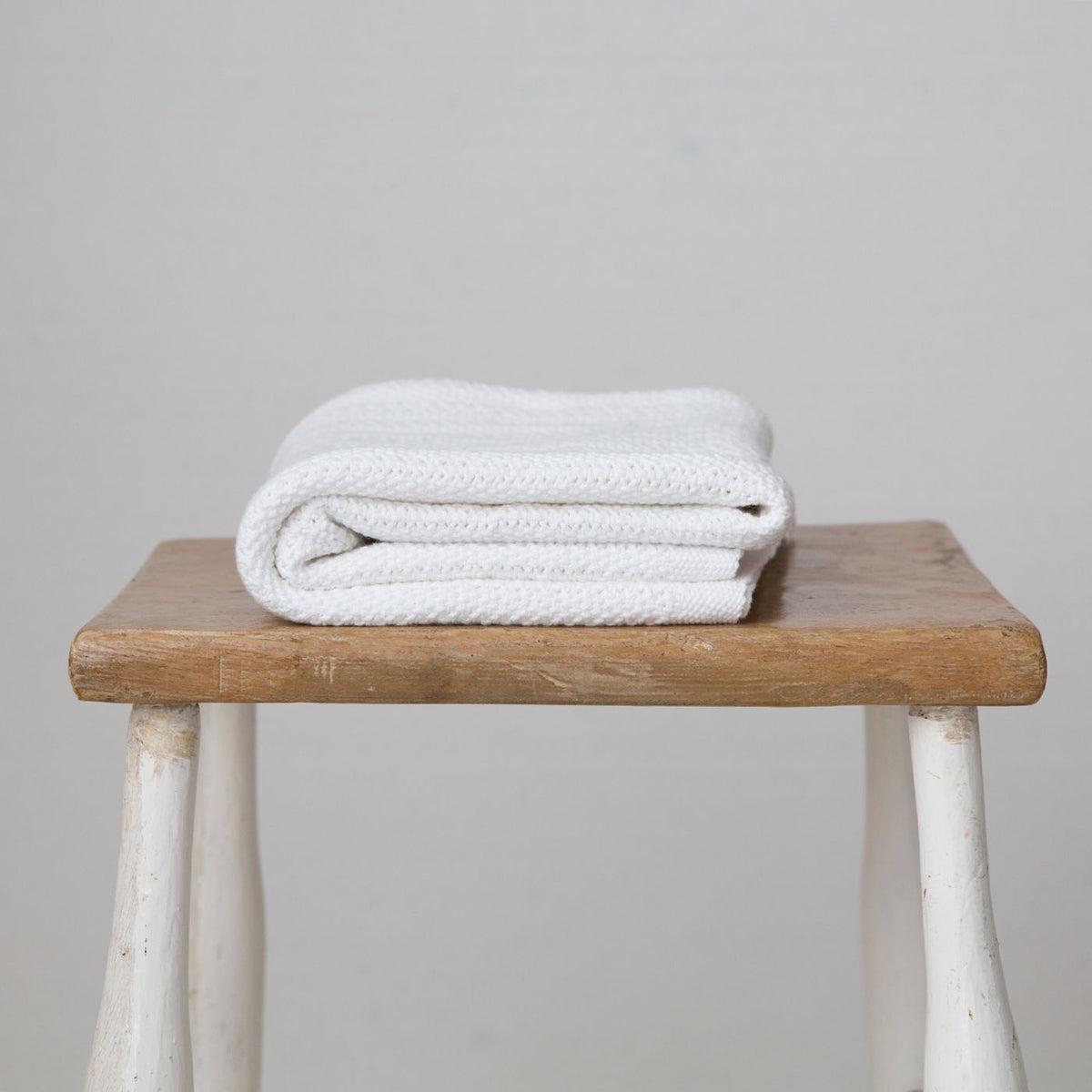 Soft Cellular Cotton Baby Blanket - Breathable White Receiving Blanket for Newborns & Infants - Perfect for Swaddling, Nursing & Stroller Use