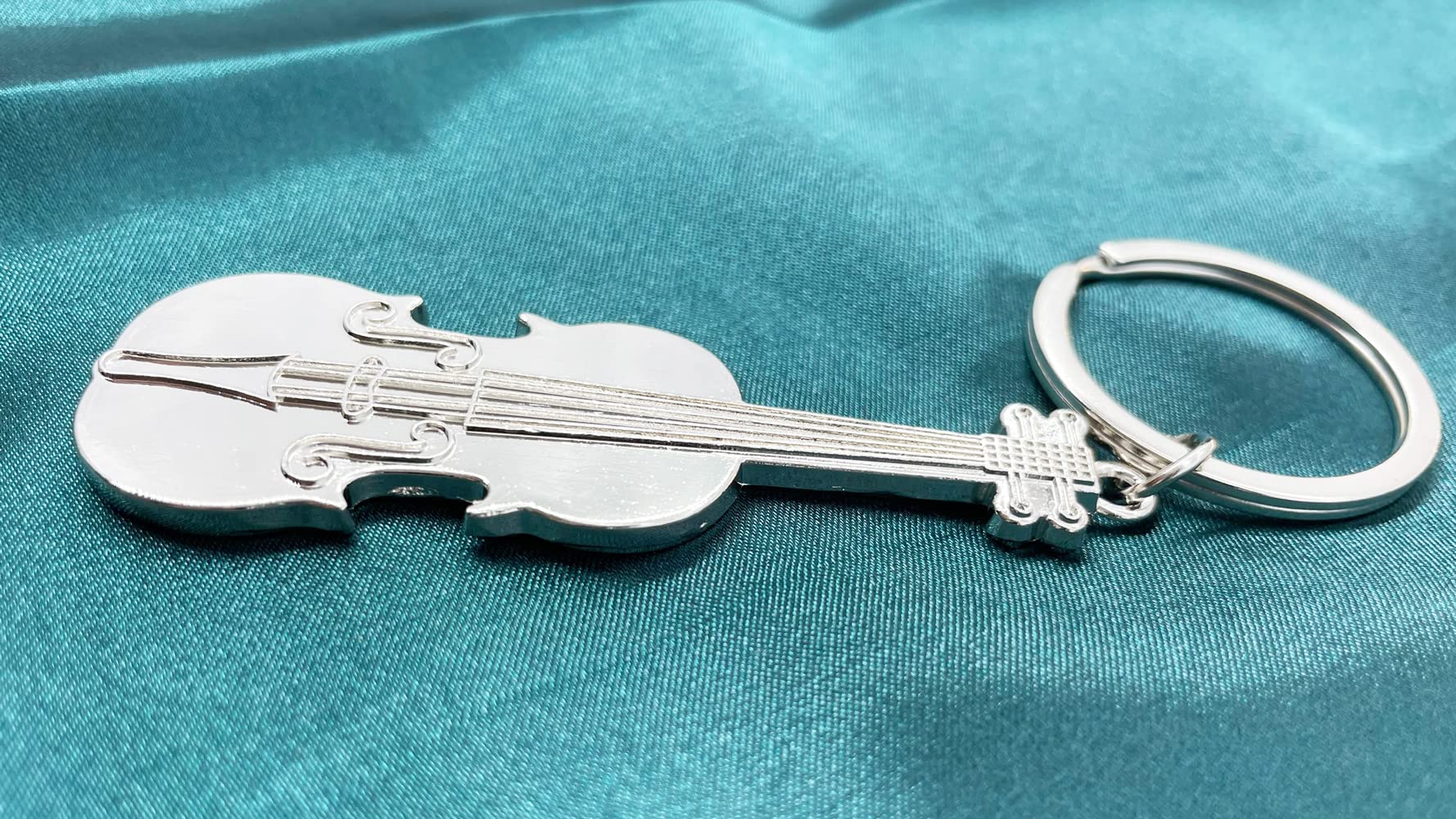 ZAHSY Music Violin Keychain - Unique Gifts for Musicians, Violin & Cello Players - Perfect Music Note Key Ring for Women & Men - Ideal for Music Lovers, Birthday & Holiday Presents - Great for Keychains, Backpacks & Instrument Cases