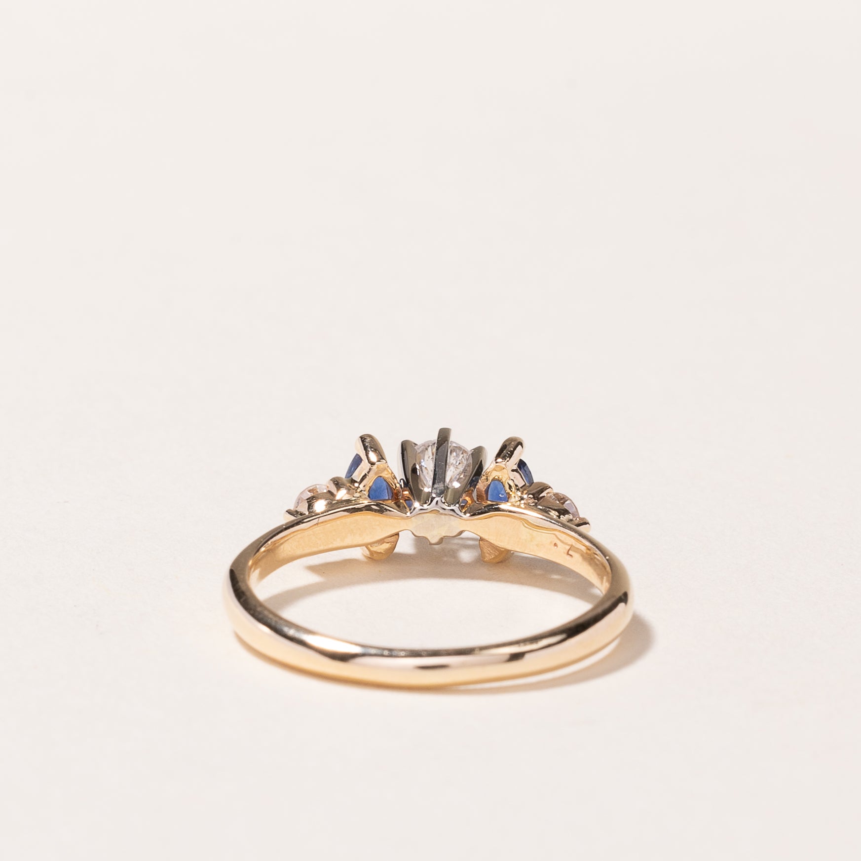 14K Yellow Gold Sapphire and Diamond Ring - 0.33ctw Total Weight, 0.30ct Sapphire - Size 5 | Elegant Engagement, Wedding, Anniversary or Gift Jewelry for Women