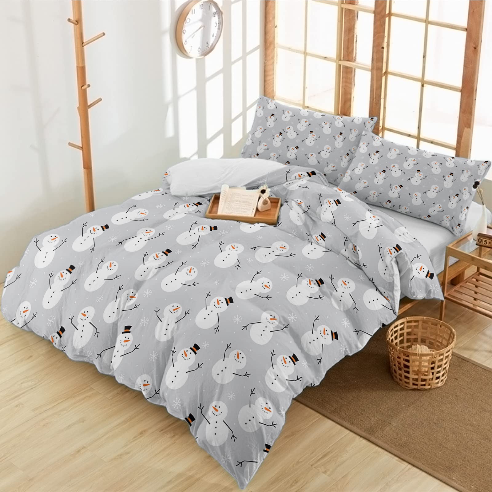 California King Duvet Cover Set - 3 Piece Winter White Cartoon Snowman Printed Luxury Comforter Cover with 2 Pillow Shams | Soft & Cozy Bedding for Christmas Decor & Bedroom Upgrade