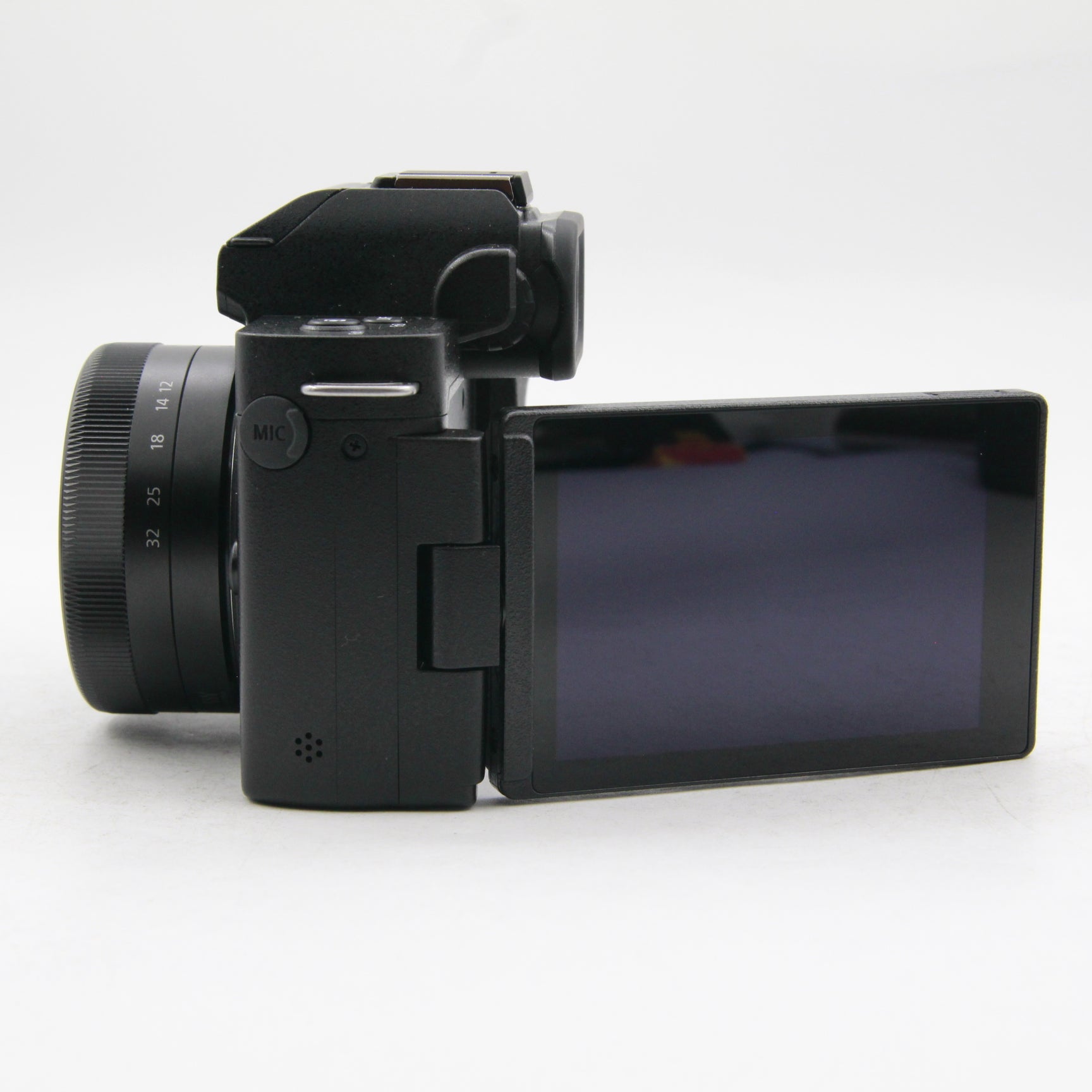 Open Box Excellent Condition Panasonic Lumix G100D Mirrorless Camera with 12-32mm Lens - Perfect for Vlogging, Travel Photography & Content Creation