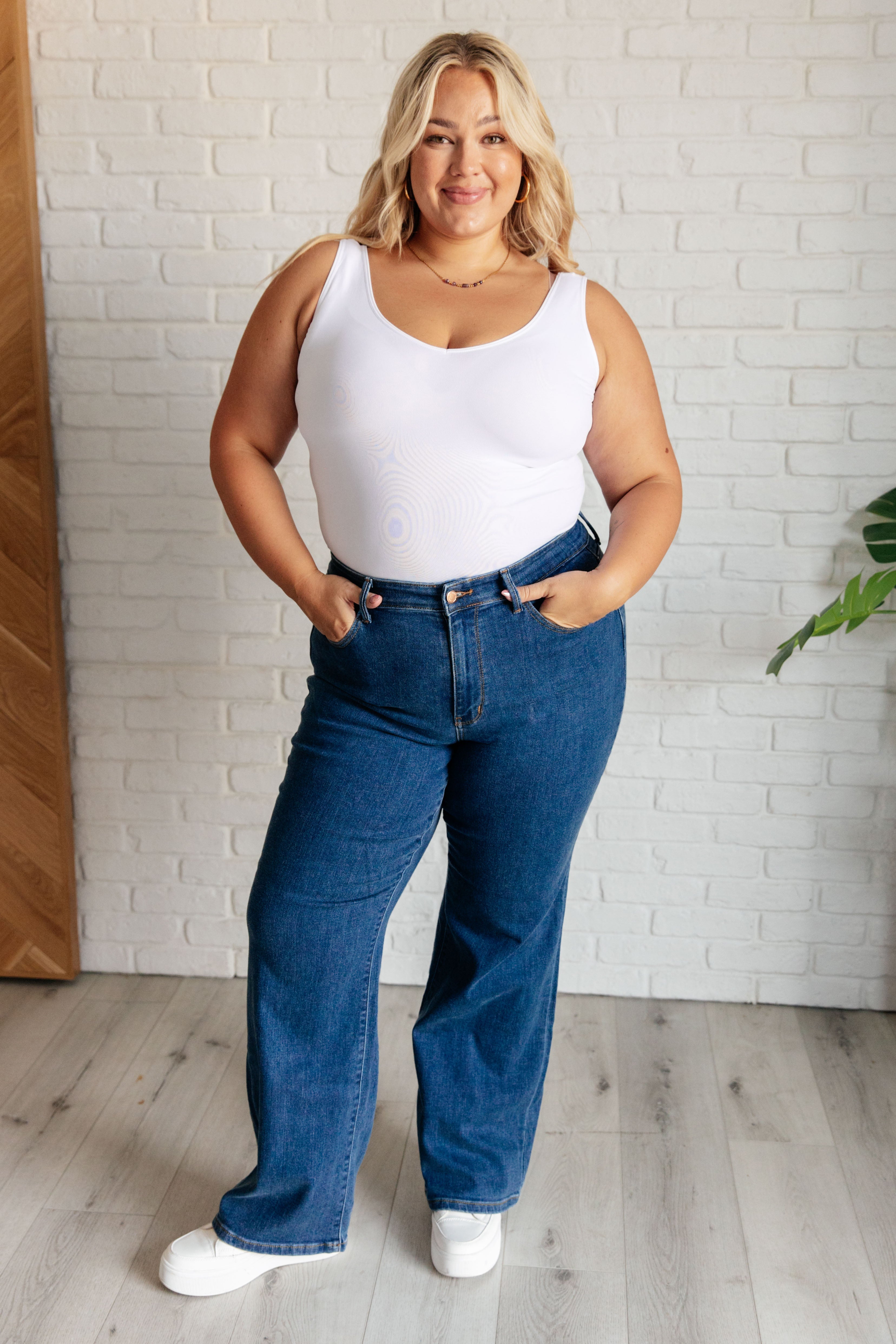 Vintage High Rise Wide Leg Jeans for Women - Retro 90s Hazel Wash Denim Pants - Perfect for Casual Outfits, Boho Style & Everyday Wear
