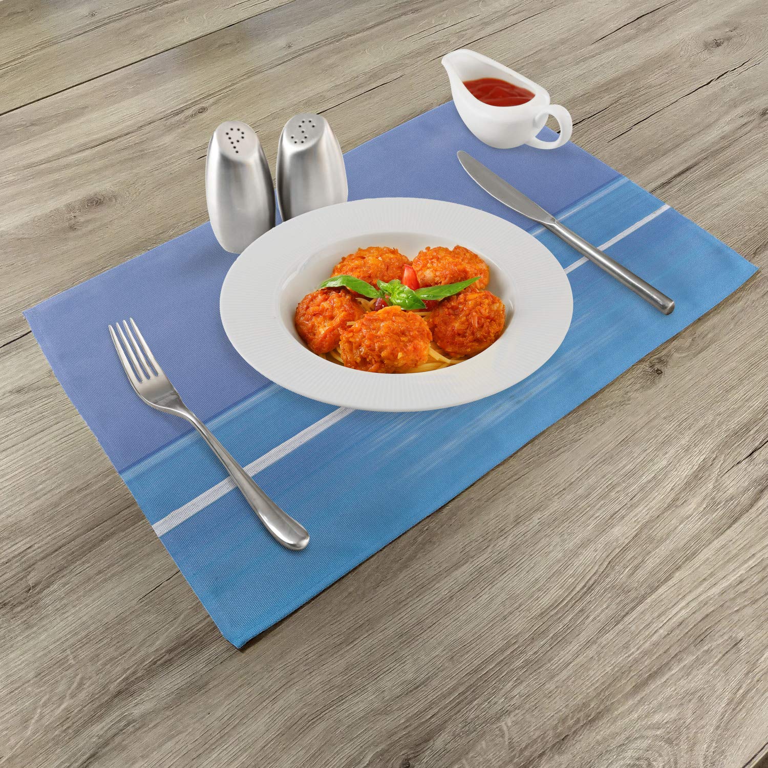 Ambesonne 4-Piece Seaside Placemats Set - Ocean Seascape with Beach Chairs & Umbrella Design - Washable Fabric Table Mats for Dining Room & Kitchen Decor in Blue & Beige - Perfect for Beach-Themed Parties, Summer Dining, and Coastal Home Decor