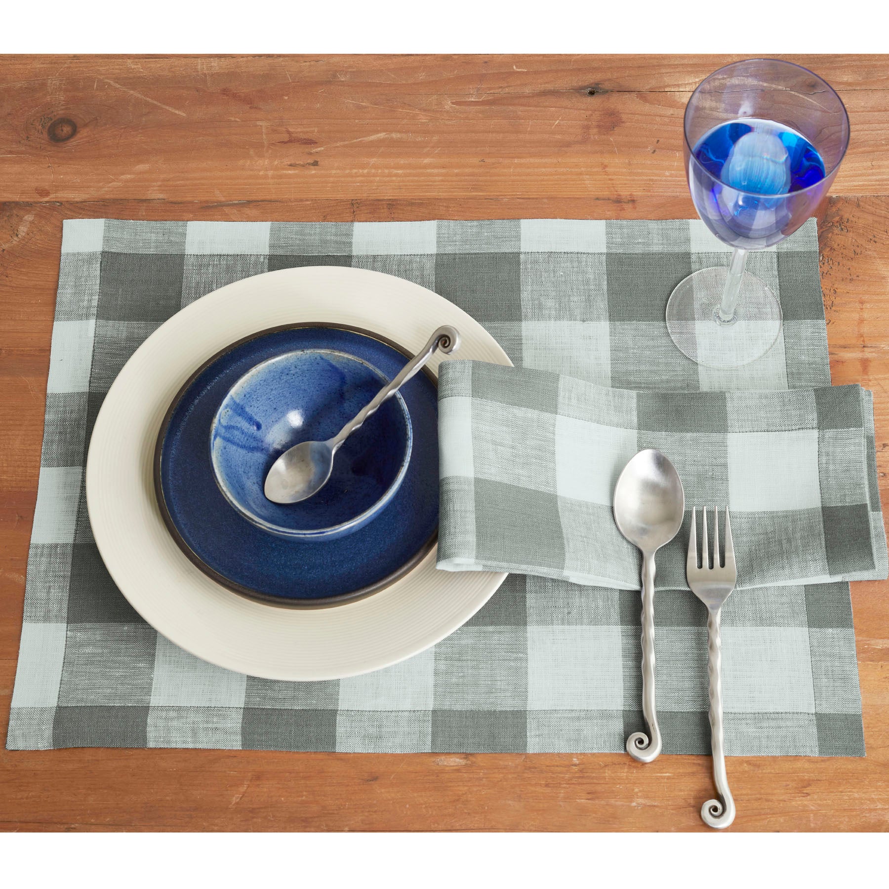 Buffalo Check Cotton Napkins - Set of 4 Premium Dinner Napkins for Farmhouse Dining, Holiday Table Setting & Rustic Home Decor