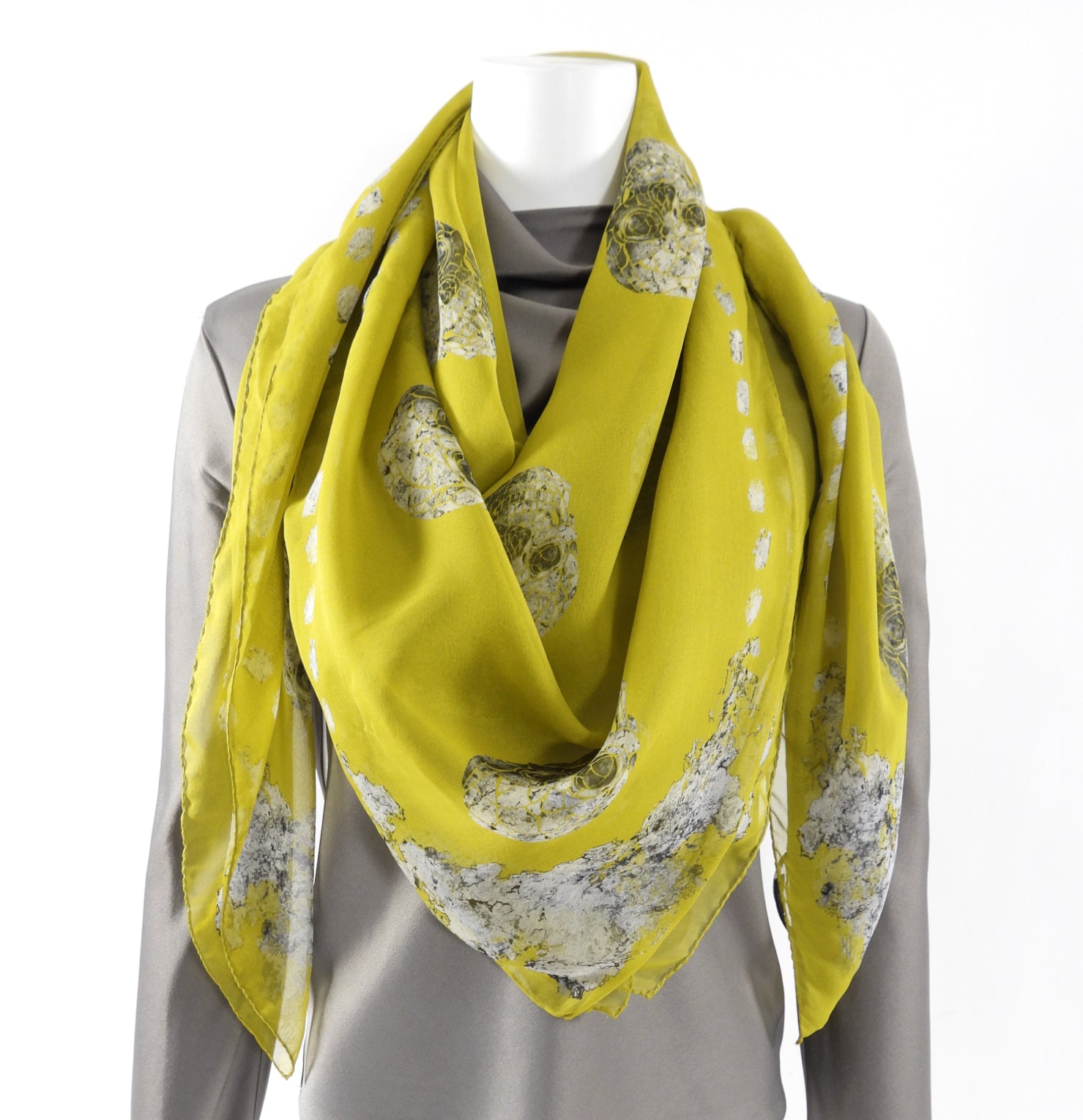 Alexander McQueen Large Lime Silk Shawl Scarf with Skull Design - Luxury Fashion Accessory for Women, Perfect for Evening Events & Gift Giving