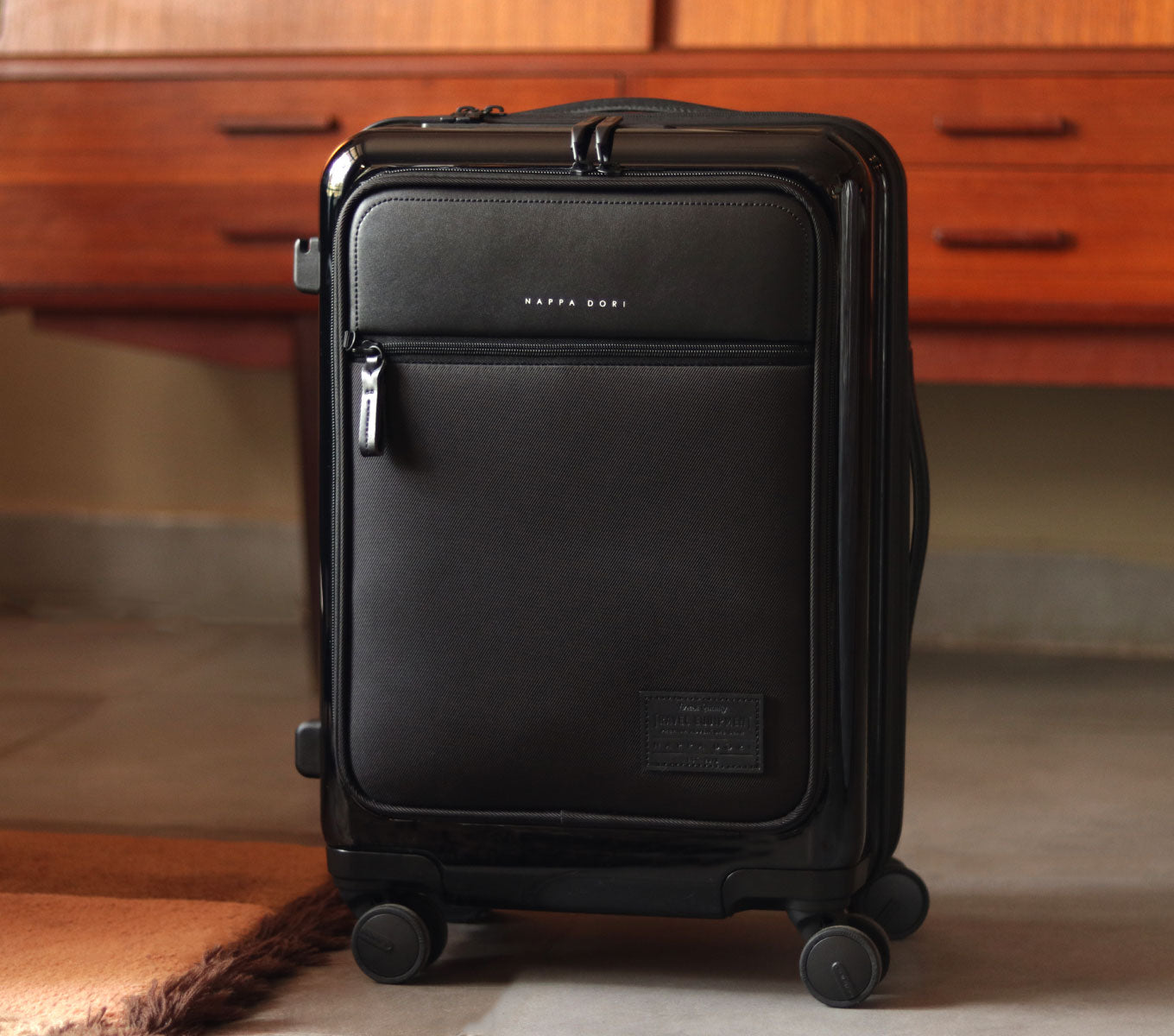 Rover Carry-On Luggage - Lightweight & Durable Travel Suitcase for Airplane, Business Trips & Weekend Getaways