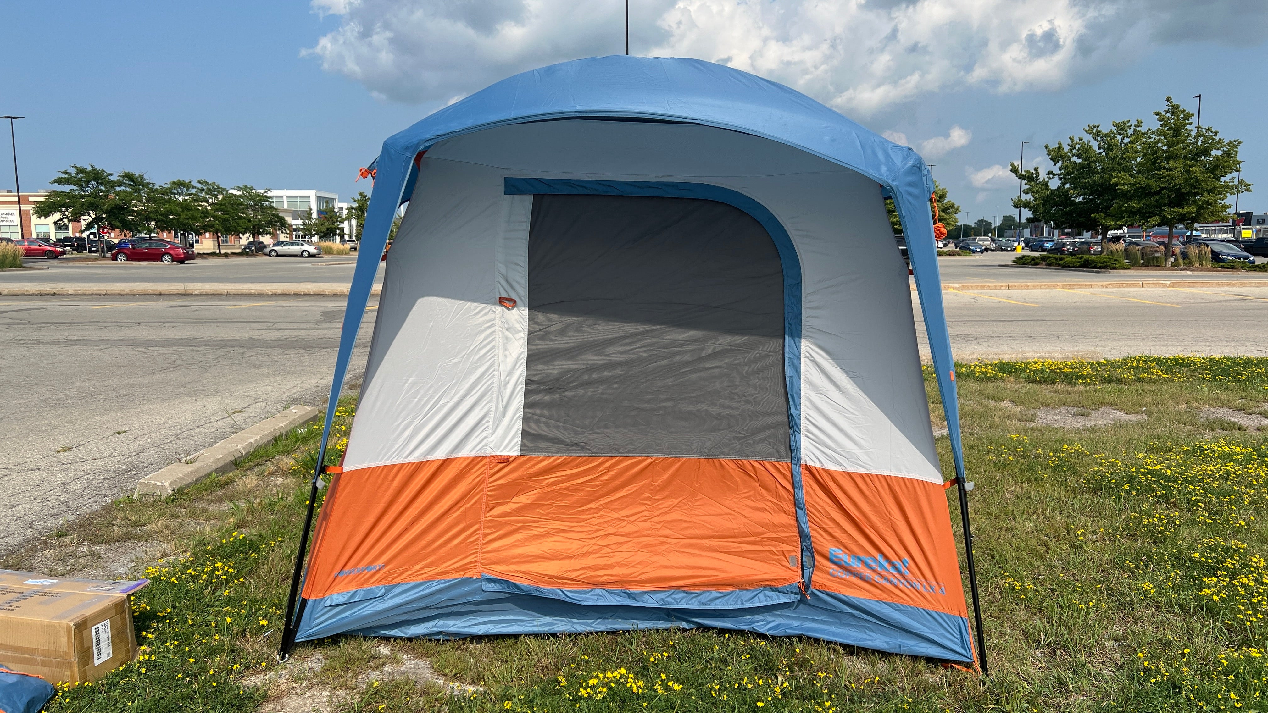 Eureka Copper Canyon LX 4-Person Tent - Lightweight Camping Tent for Family & Backpacking (Scratch & Dent) - Perfect for Hiking, Outdoor Adventures & Camping Trips