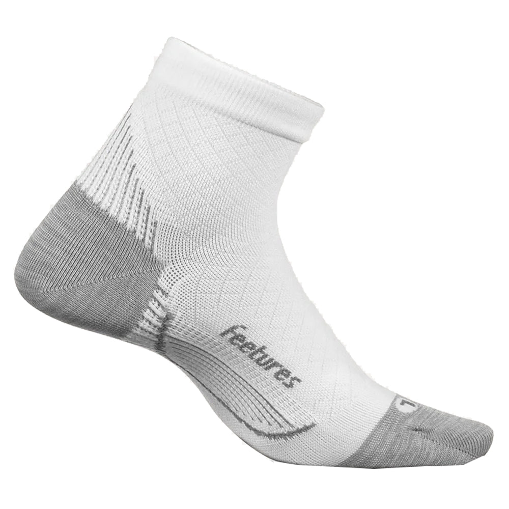 Feetures Plantar Fasciitis Relief White Quarter Socks - Arch Support & Compression for Running, Walking & Everyday Comfort