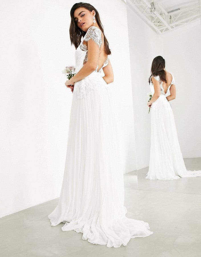 ASOS Sophia Women's Fashion Dress - Elegant & Stylish for Parties, Dates & Special Occasions