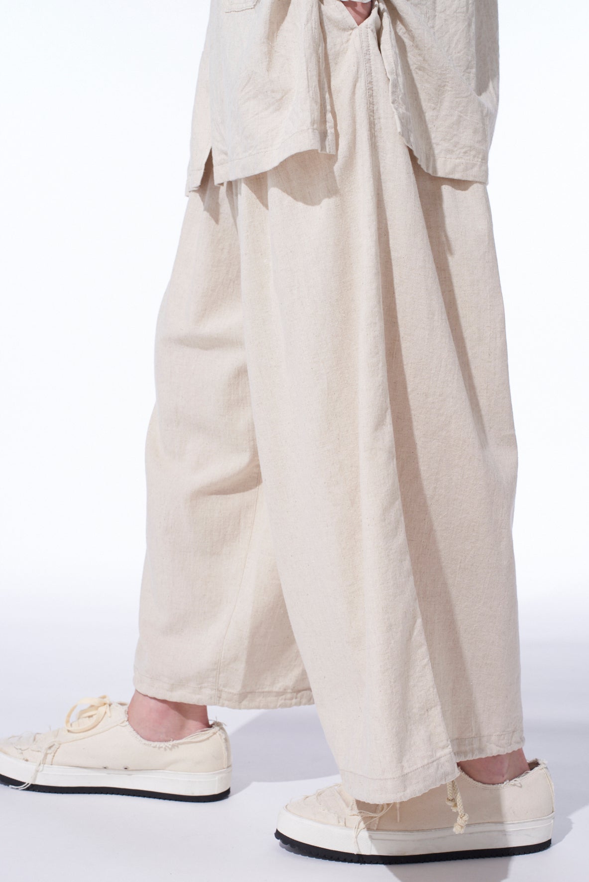 Breathable Cotton Linen Poplin Balloon Pants for Women - Comfortable Loose Fit Casual Trousers for Summer, Travel & Lounge Wear