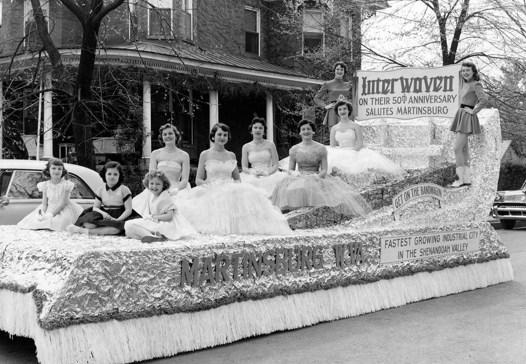 Looking Back Berkeley County: Volume II - Historical Photos & Stories of Berkeley County | Perfect for Genealogy Research & Local History Enthusiasts